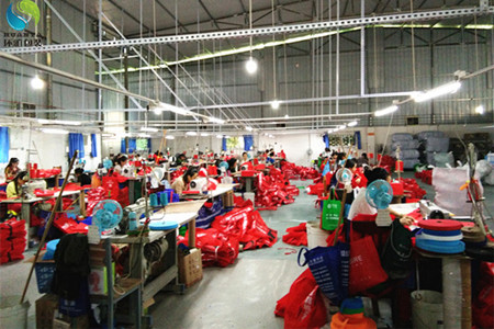 国庆中秋快到了，成都无纺布袋厂家紧张生产确保节前交货